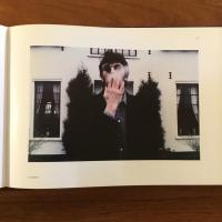 [独]a. somebody, strijen, holland