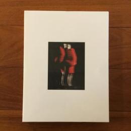 [英]Rei Kawakubo/ Comme des Garcons: Art of the In-Between