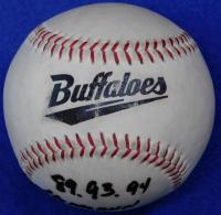 近鉄バファローズラルフ・ブライアント自筆サインボール