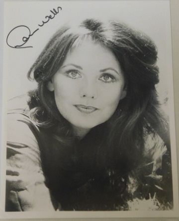 ミレーヌ・ドモンジョ自筆サイン入写真 Mylene Demongeot