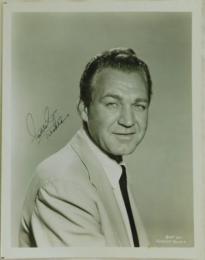 フォレスト・タッカー自筆サイン入写真　Forrest Tucker