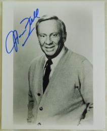 ノーマン・フェル自筆サイン入写真　Norman Fell