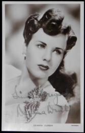 ディアナ・ダービン自筆サイン入ブロマイド  Deanna Durbin
