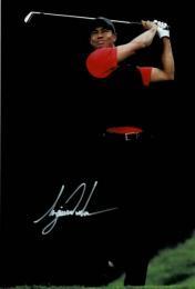 タイガー・ウッズ自筆サイン入写真（3）Tiger Woods