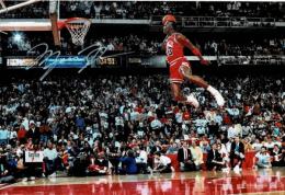 マイケル・ジョーダン自筆サイン入写真 Michael Jordan
