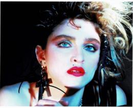 マドンナ自筆サイン入写真（2）Madonna