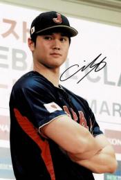 大谷翔平自筆サイン入写真（8） Shohei Ootani