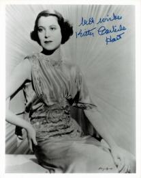 キティ・カーライル自筆サイン入写真（2）　Kitty Carlisle