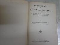 INTRODUCTION　TO　POLITICAL　SCIENCE　洋書　裸本　ハードカバー　ヤケシミ汚多し　難痛有　レターパックプラス送付　S1右2下
