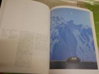 RENE　MAGRITTE　　ルネ　マグリット　　2002年　図録カタログ　レターパックライト送付　　G3右下段
