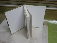 日本のオートバイの歴史。　　富塚清著　新訂2刷　裸本函欠　ヤケシミ汚有　送料300円　H3左1下段