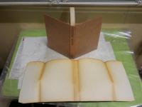 中野重治論　　亀井秀雄著　1版1刷　ヤケシミ多し　汚有　送料300円　J2右1