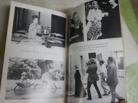 A PHOTOGRAPHIC SUPPLEMENT TO THE DIARY OF ANAIS NIN   ペーパーバック　G右1中