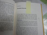 What's in a Word?　　Language Yesterday Today and Tomorrow   ハードカバー　ヤケシミ汚有　線引き1頁2行　送料300円　L2中