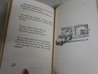 STILL MORE SICK JOKER　EVEN GRIMMER CARTOONS    Max Rezwin  ペーパーバック　ヤケシミ汚難痛有　送料300円　G1右中