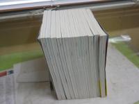 本の雑誌　　2016年1‐12月　通巻391‐402号　計12冊セット　ゆうパック送付　少汚有　E6右上