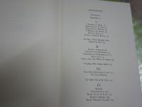 OCCASIONS　　　DOROTHY　HAMMOND　INNES　　英文ハードカバー　ヤケシミ汚難有　G2右　送料300円