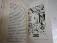 FOLK　TALES OF NEPAL　　ネパールの民話　英文ペーパーバック　ヤケシミ汚難痛有　L1左　送料300円