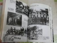 冒険者たちのクロージング　　フライトジャケット＆ミリタリークロージング　ヤケシミ汚有　送料300円　E2右上　