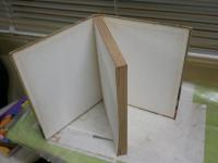 THE SUPER DICTIONARY　　英文コミックハードカバー　ヤケシミ汚難痛有　裸本　E2右中　　レターパックプラス送付　　