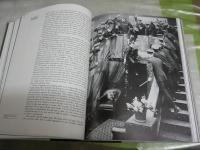 THE　SILENT　CLOWNS　　　WALTER　KERR　ウォルターカー　カバー欠　裸本　1975年　ハードカバー　ヤケシミ汚有　ゆうパック送付　E1左中