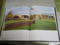 PROFESSIONAL　PHOTOGRAPHY　IN AMERICA　　ハードカバー　　E・STEICHEN　B・NEWHALL　B・BACHRACH　R・KINSTLER　I・DMITRIほか　送料300円　E2右中