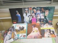 戯劇報　　1983年12冊　1984年10冊　合計22冊セット　中文　校印有　ヤケシミ汚難有　ゆうパック送付　　E10左下段