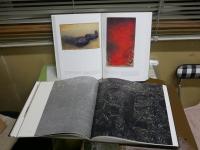 香月泰男2冊セット　・シベリア画集　初版函筒箱　　・香月泰男展　　図録カタログ　ヤケシミ汚有　チラシ　半券各2枚有　シベリアシリーズ作品解説あり　ゆうパック送付　E1左中