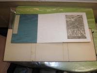 銅版画柵　　画帖蛇腹状　帙少難　銅版画を画帖に添付したもの　20枚貼有　E1右

