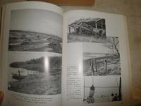 目で見るふるさと霞ヶ浦　　その歴史と汚濁の現状　坂本清著　シミ汚有　H3の3
H3の3
