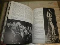 GANGSTER MOVIES　The Movie Treasury　　英書　ハードカバー　ヤケシミ少汚有　カバー裏染み有　E2左　送料370円