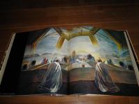 DALI　ダリ　　洋書画集　　ヤケシミ汚有　　E2左下段