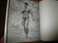 HERB RITTS PICTURES　　ハーブリッツピクチャーズ　　ハードカバー　E2左下段　　ヤケシミ汚有　ゆうパック送付