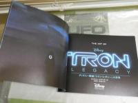 THE ART OF　TRON　LEGACY　　ディズニー映画『トロン・レガシー』の世界　ジャスティン・スプリンガー著　富永和子・富永晶子訳　初版1刷　　カバー痛難有　E1左中