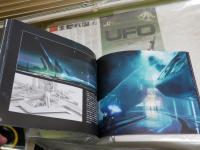 THE ART OF　TRON　LEGACY　　ディズニー映画『トロン・レガシー』の世界　ジャスティン・スプリンガー著　富永和子・富永晶子訳　初版1刷　　カバー痛難有　E1左中