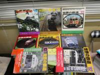 世界の鉄道　1969‐79年　1981‐83年　　不揃14冊セット　Ｖカバー欠　帯付　ヤケシミ汚難痛有　帯褪色切れ有　ゆうパック送付　E7左下段