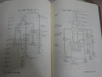 クローチェ美学から比較記号論まで　　論文・小論集　谷口　勇著　1刷帯　　シミ汚有　レターパックプラス送付　S1右1　
