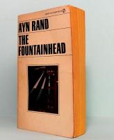 The Fountainhead　ペーパーバック