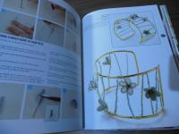 RSN:Raised Embroidery: Techniques, projects & pure inspiration (RSN series) (English Edition)