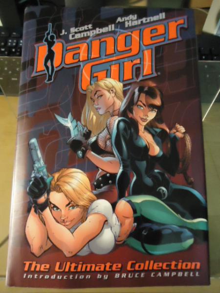 Danger Girl : The Ultimate Collection(Campbell/Hartnell) / 古本