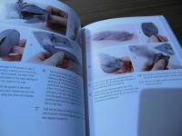 How to Sew Little Felt Animals: Bears, rabbits, squirrels and other woodland creatures (English Edition)
