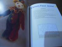 Costumed Teddy Bears: 14 Patterns for Bears in Body Suits (Creative Crafters)
