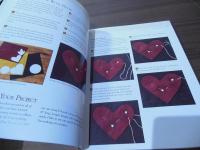 Wool Appliqué Folk Art: Traditional Projects Inspired by 19th-Century American Life (English Edition)