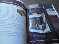 Wool Appliqué Folk Art: Traditional Projects Inspired by 19th-Century American Life (English Edition)