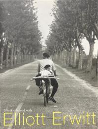 エリオット・アーウィット写真展 : 写真活動50周年記念 幸福の横顔