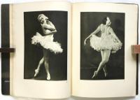 GALINA ULANOVA　The Making of a Ballerina