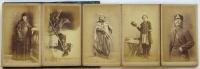 TYPES RUSSES　典型的ロシア人写真帖
