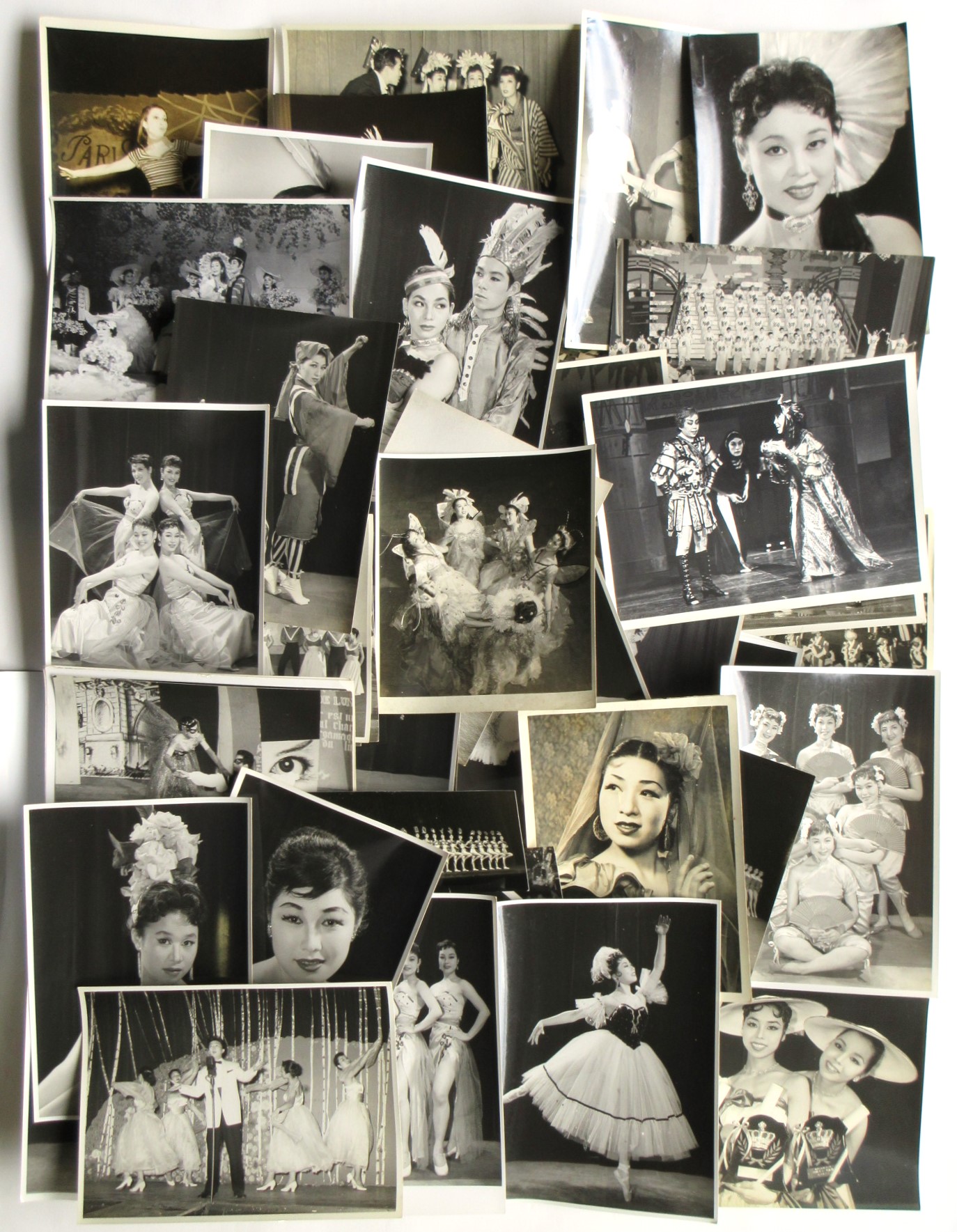 日劇ダンシングチーム 舞台写真及ブロマイド 107枚 アルカディア書房 古本、中古本、古書籍の通販は「日本の古本屋」 日本の古本屋