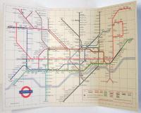 ロンドン地下鉄路線図 UNDERGROUND Diagram of Lines and Station Index