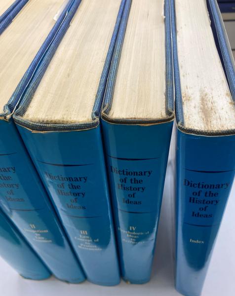 5 Volumes Set Dictionary of the History of Ideas; Wiener